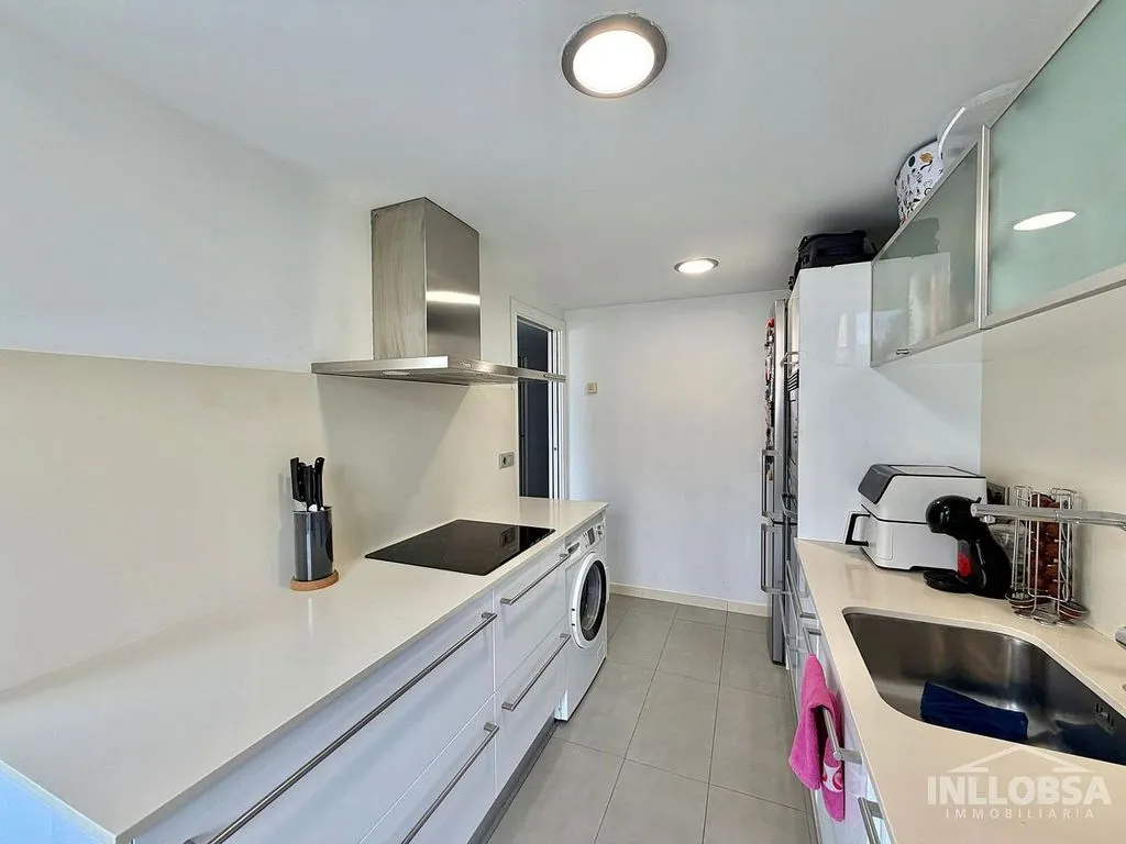 Cuisine - Modern Flat with Balcony on Ctra. Santpedor - Bases de Manresa