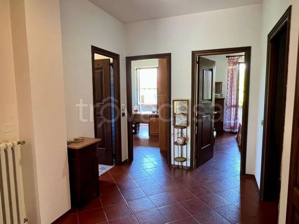 Entrée - Villa with Private Garden in Sommariva Perno