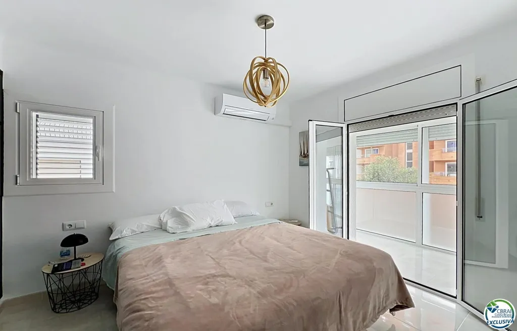 Magamistoad - Chalet with Private Marina in Roses
