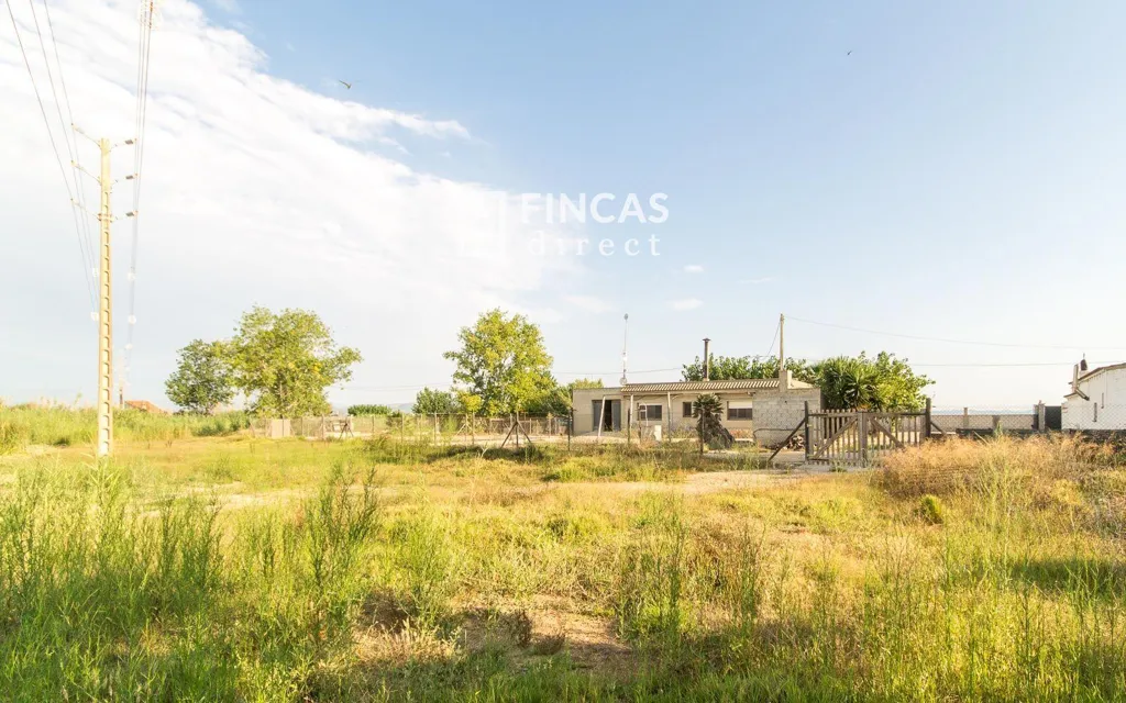 Jardin - Detached Chalet with Fireplace in Deltebre