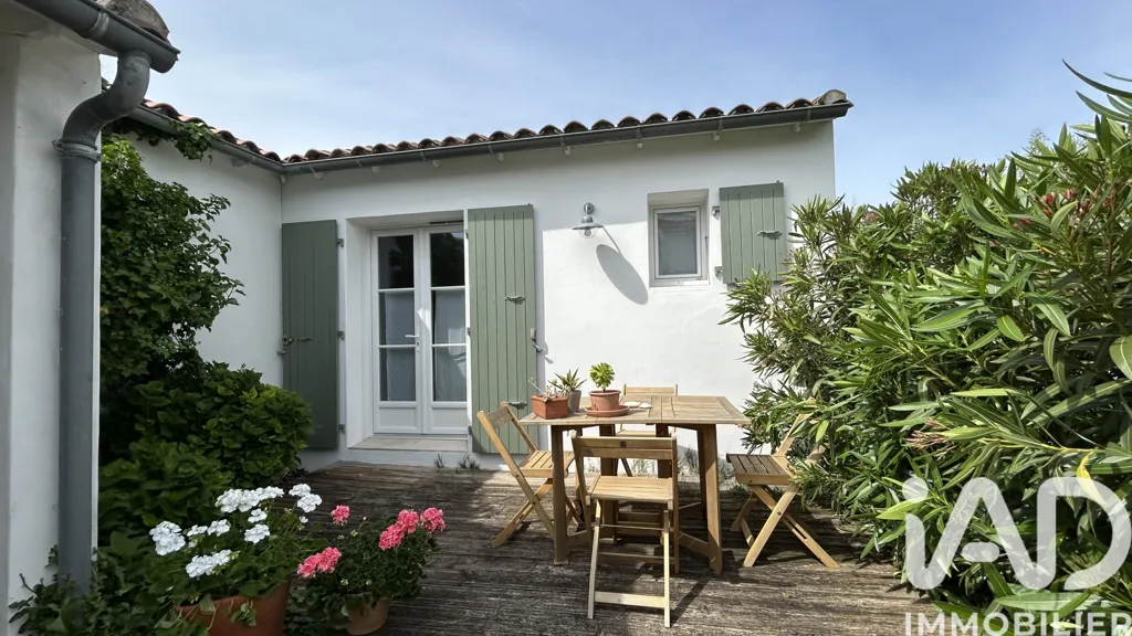 Terrasse - Maison Proche Plage avec Jardin à Loix