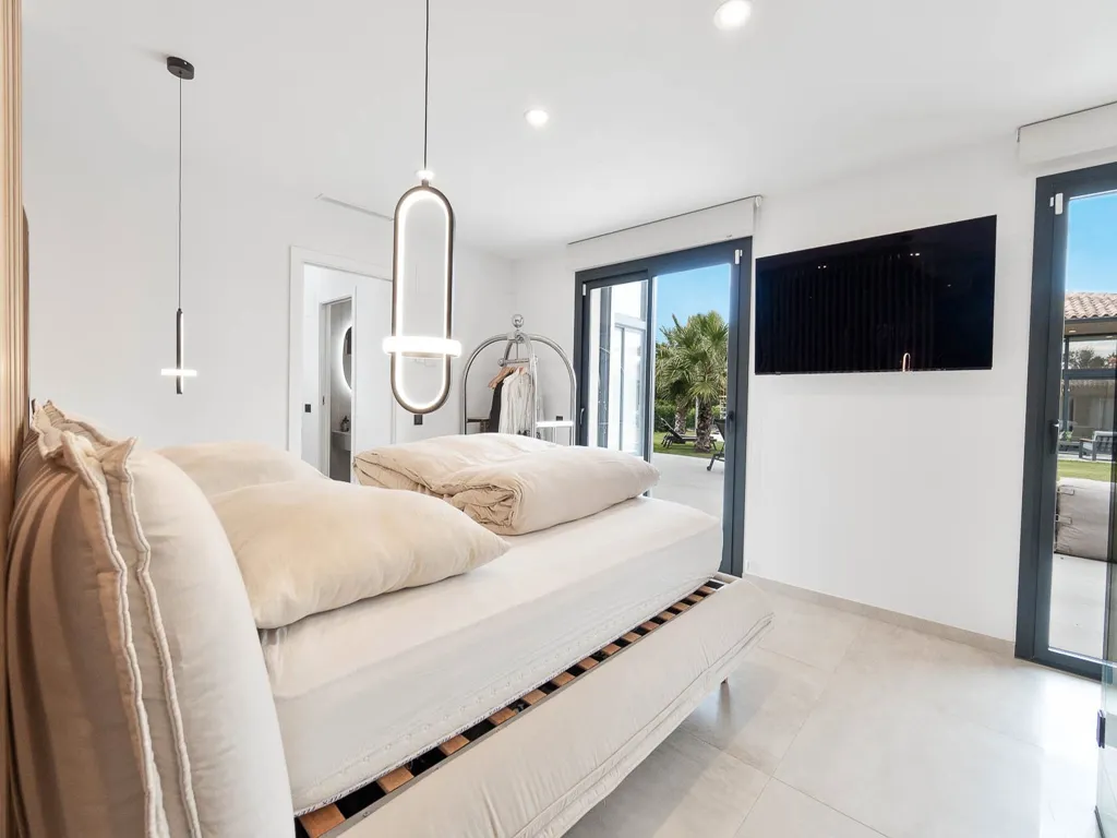 Magamistoad - Dual Villa with Pool in Torremirona Golf