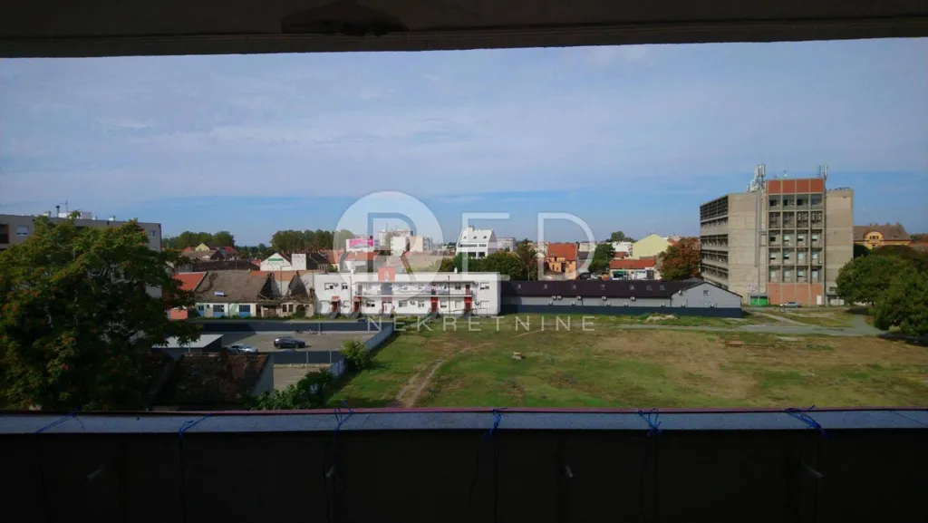 Rõdu - Spacious Flat with Loggias in Osijek Centre