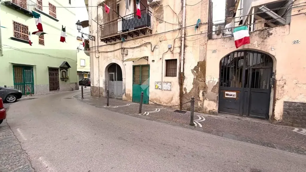Välivaade - Studio Flat for Renovation in Portici