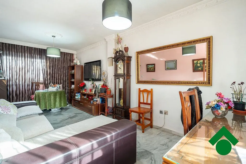 Elutuba - Terraced House with Terrace in Atarfe