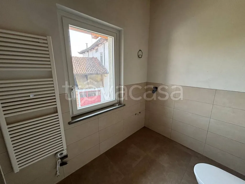 Salles de bain - Rustic Villa with Terraces in Savigliano