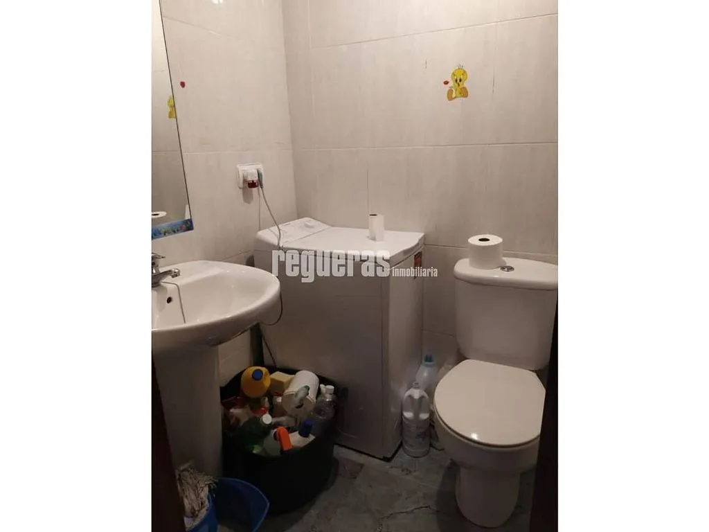 Salles de bain - Apartment with Lift in La Magdalena, Avilés
