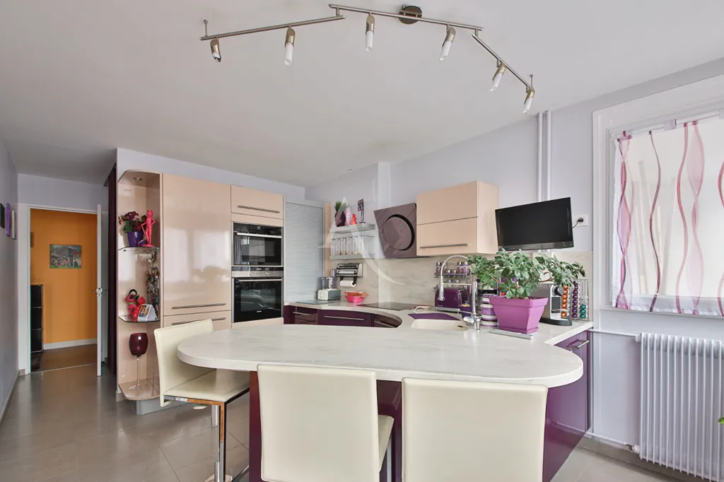 Cucina - Traversant Paris Flat with Balcony in 13ème