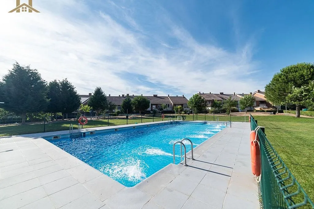 Piscine - Apartment with Pool and Terrace in Illescas