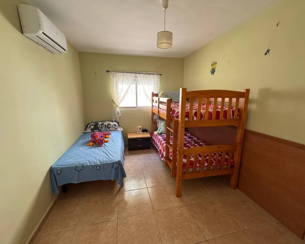 Magamistoad - Seven-Bedroom Villa with Pool in Ciudad Quesada