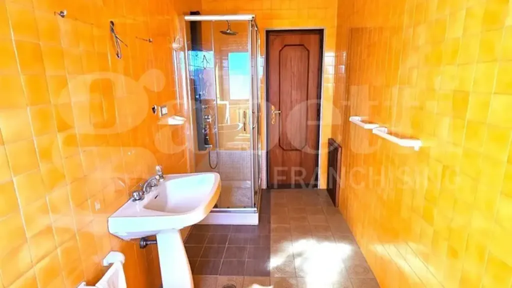 Vannitoad - Apartment with Balcony in San Severo