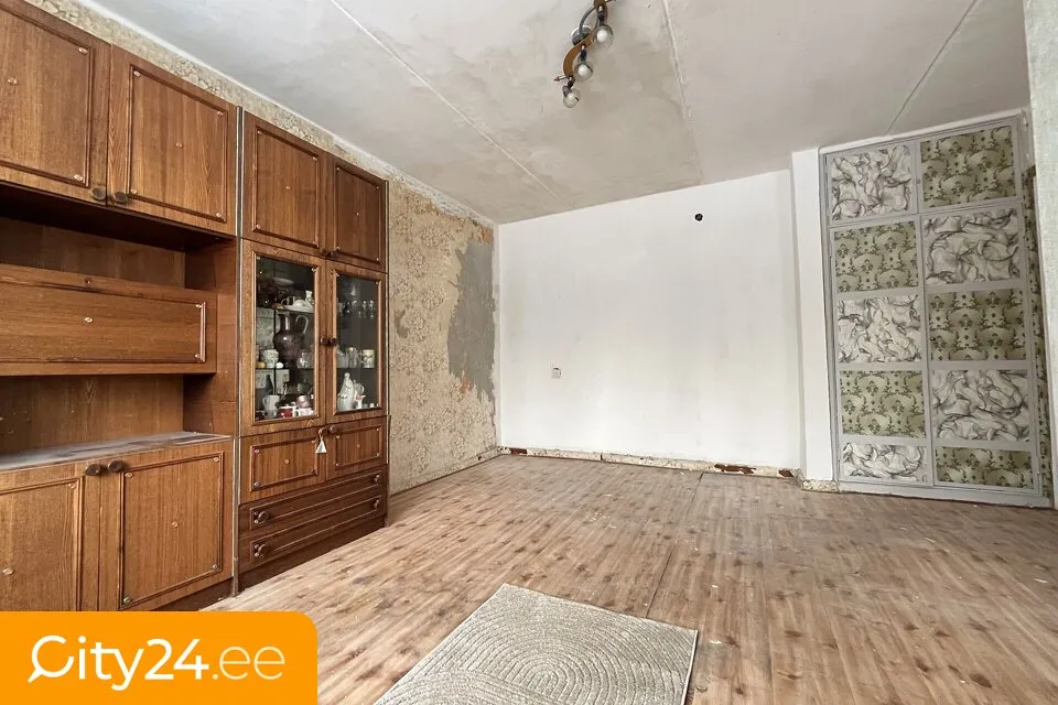 Elutuba - Sunny Apartment with Central Heating in Kunda