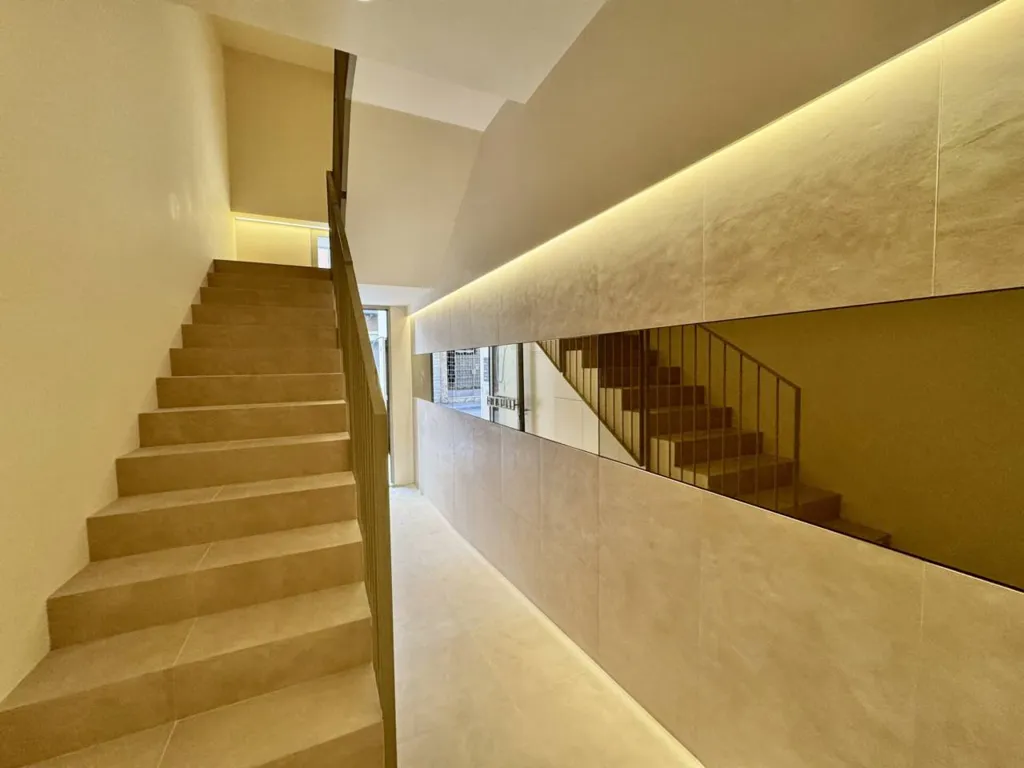 Rooms - Modern Flat with Balcony in Pere Garau