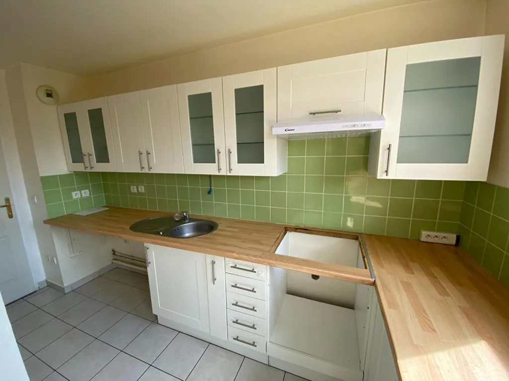 Cuisine - Appartement avec Terrasse et Jardin à Limay