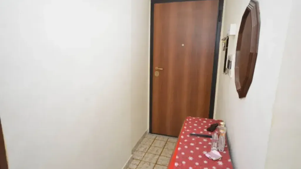 Esik - Spacious Apartment with Balcony in Crosia