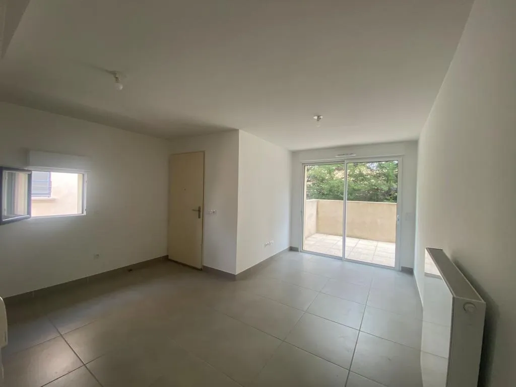 Pièces - Appartement Traversant avec Terrasses à Ocoeur