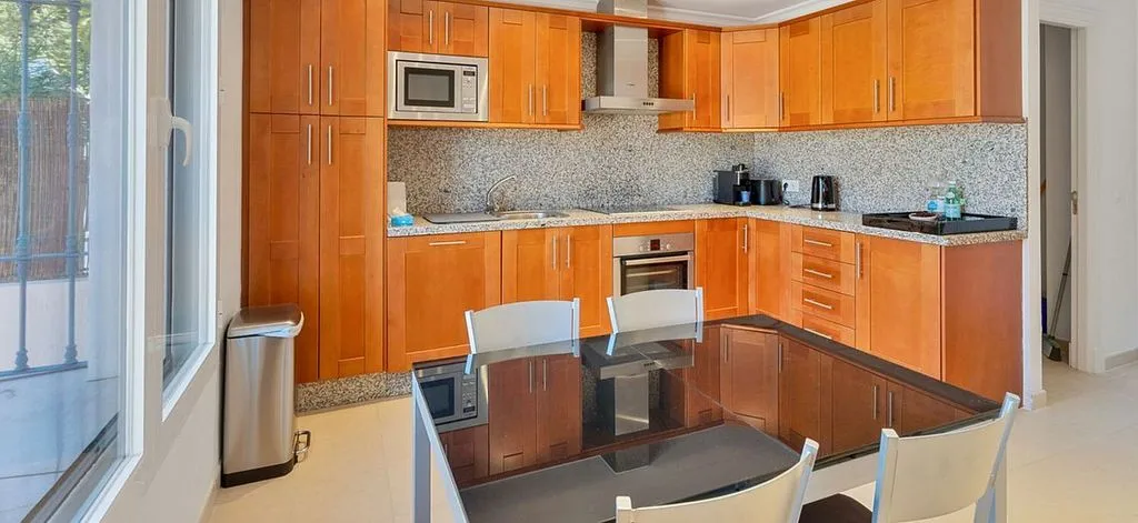 Cuisine - Duplex Adjoined Chalet with Pool in Atalaya, Estepona