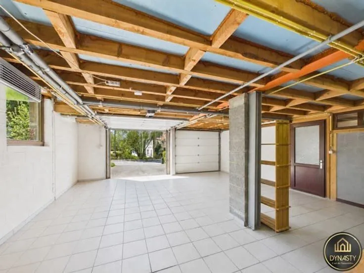 Maison 6 chambres à Libramont