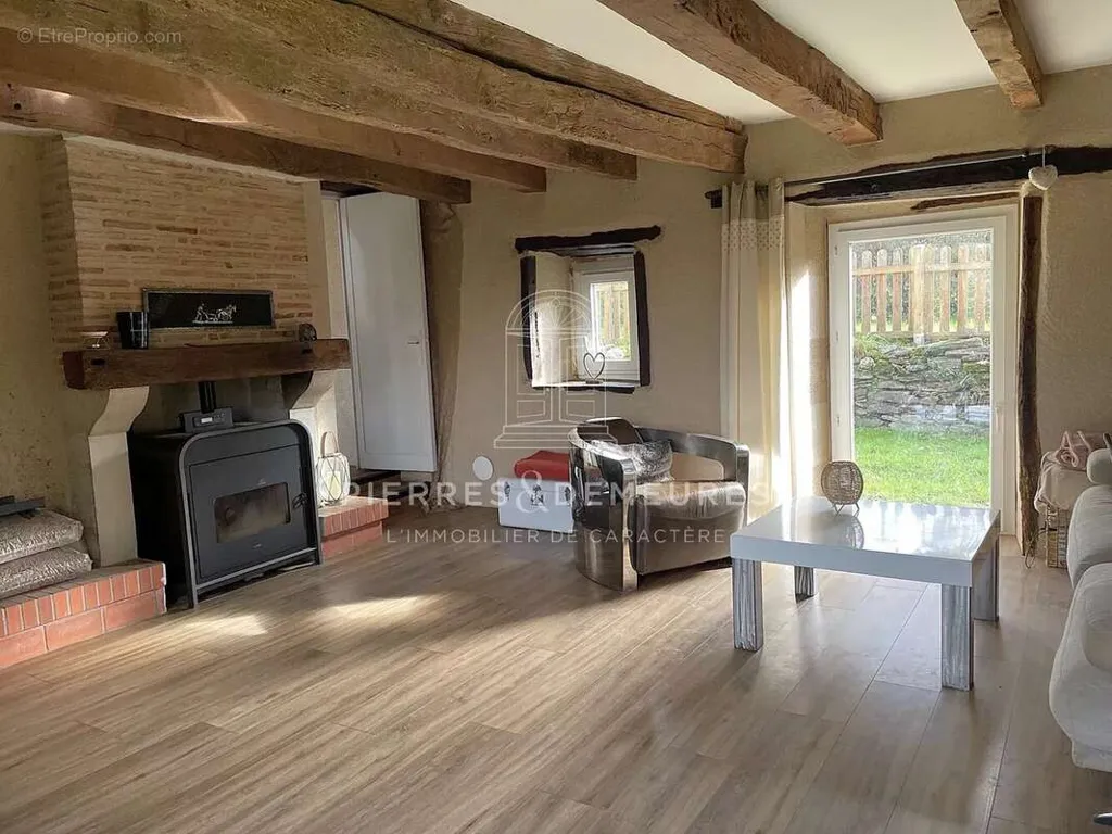 Soggiorno - Charming Longère with Garden in Boischaut