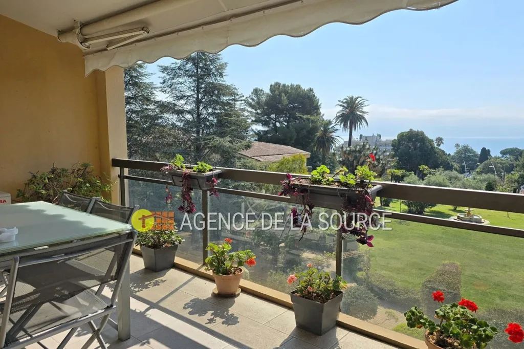 Terrasse - Appartement Duplex avec Vue Mer à Cannes