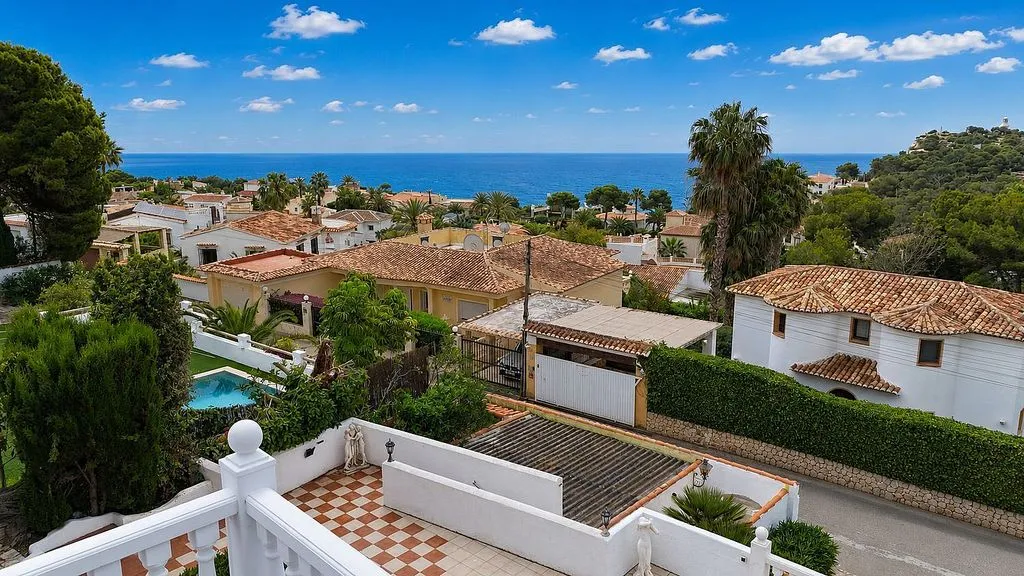 Terrasse - Chalet with Sea View and Pool in Jávea
