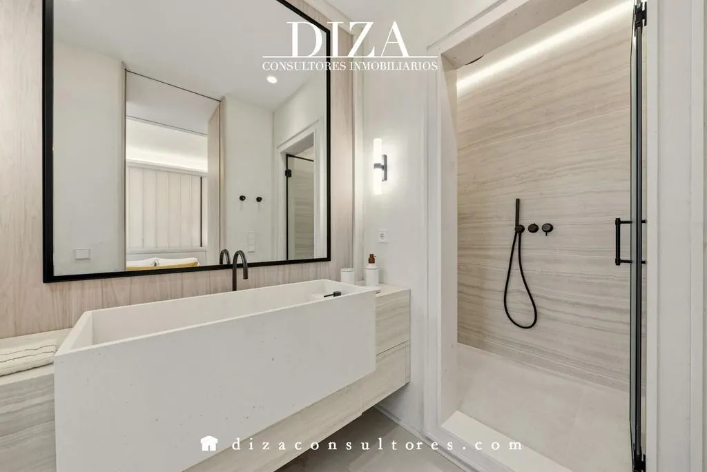 Salles de bain - Luxury Flat with 4 Bedrooms in Madrid