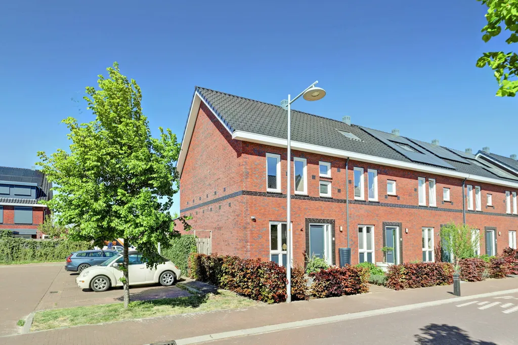 Välivaade - Modern Hoekwoning with Garden in Kernhem