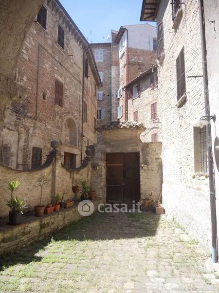 Jardin - Rented Trilocale in Historic Centre, Perugia
