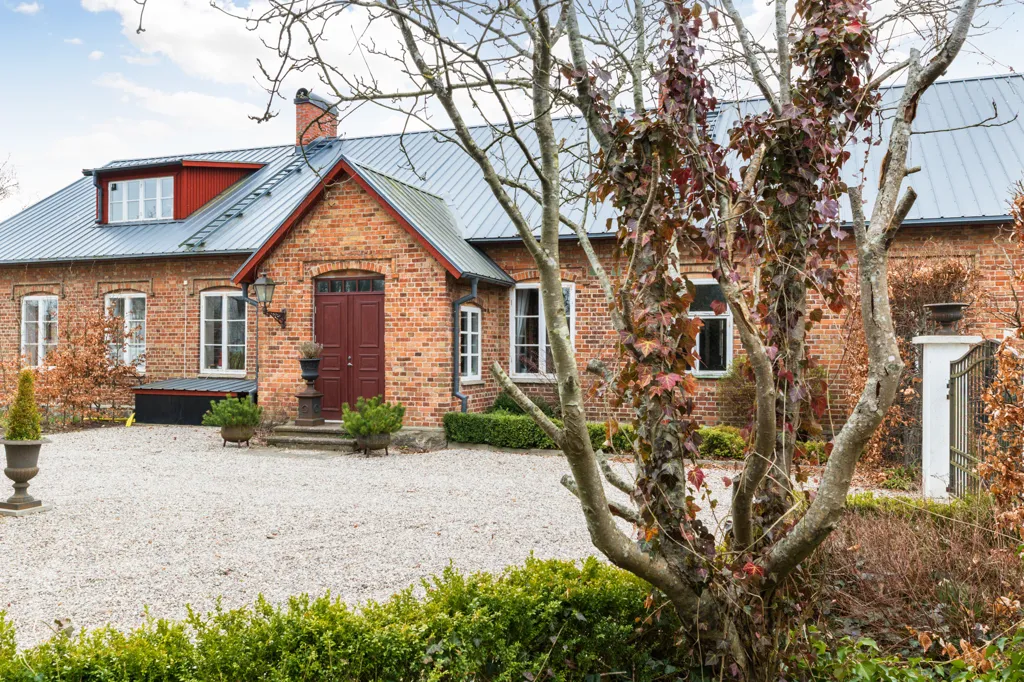 Esterno - Converted Schoolhouse with Garden in Ingelstorp
