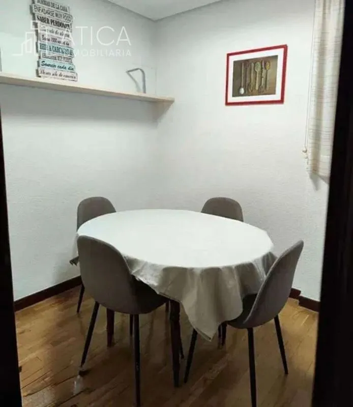 Salle à manger - Student Flat with Terrace in Salamanca Centre