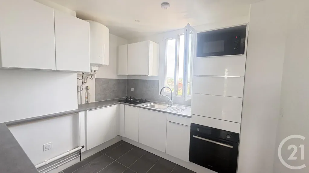 Cuisine - Appartement 2 Pièces avec Accès RER à Sevran