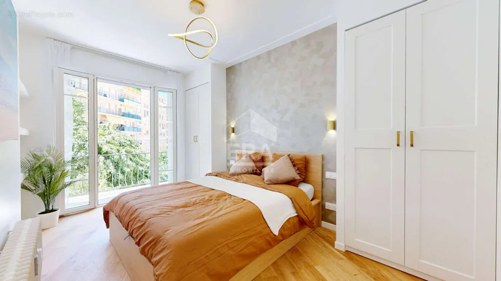Chambres - Appartement Traversant avec Terrasse à Nice