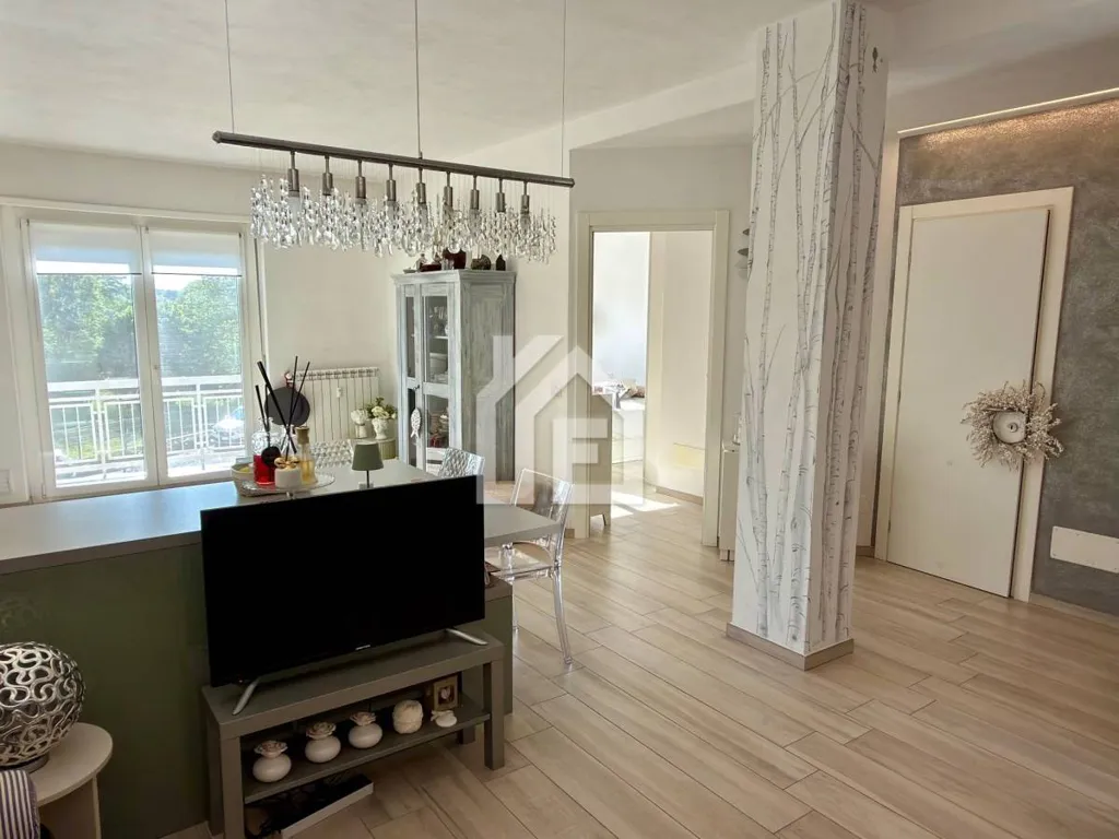 Séjour - Modernised Apartment with Balcony in Chivasso