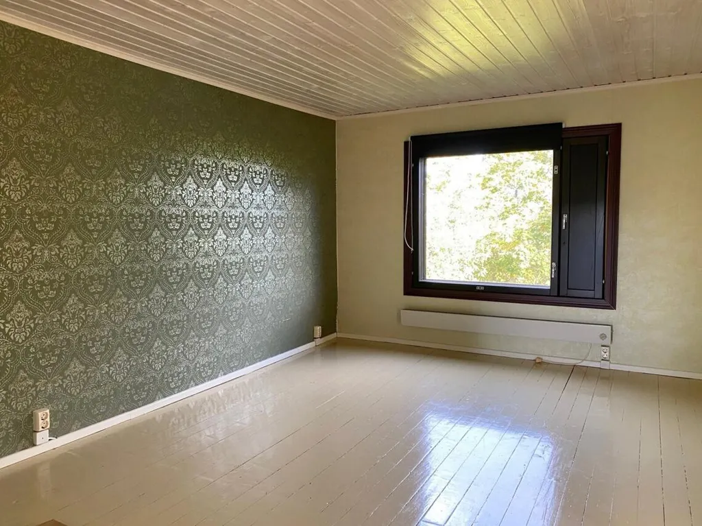 other_room
