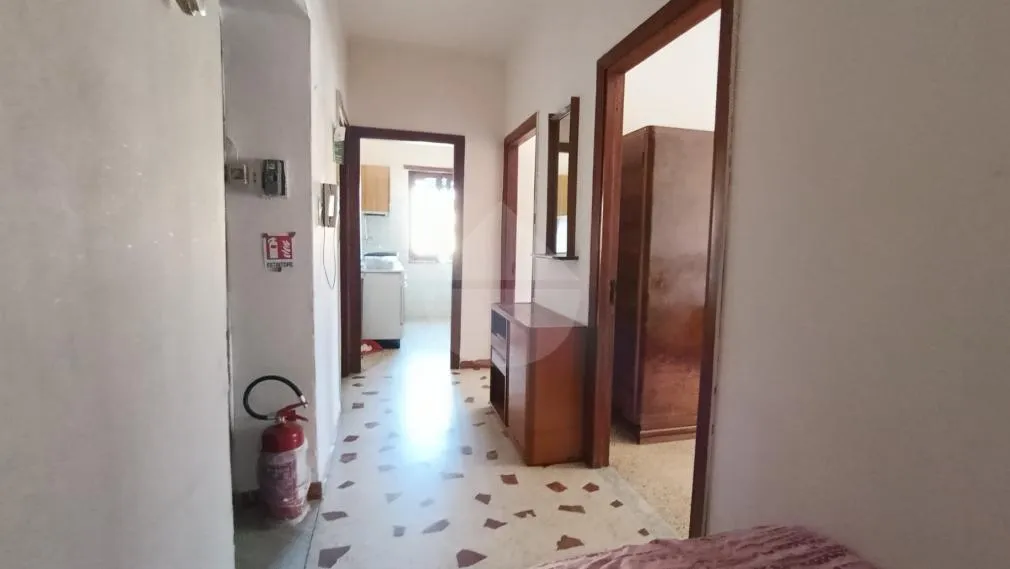 Esik - Apartment with Sea View in Scauri Centre