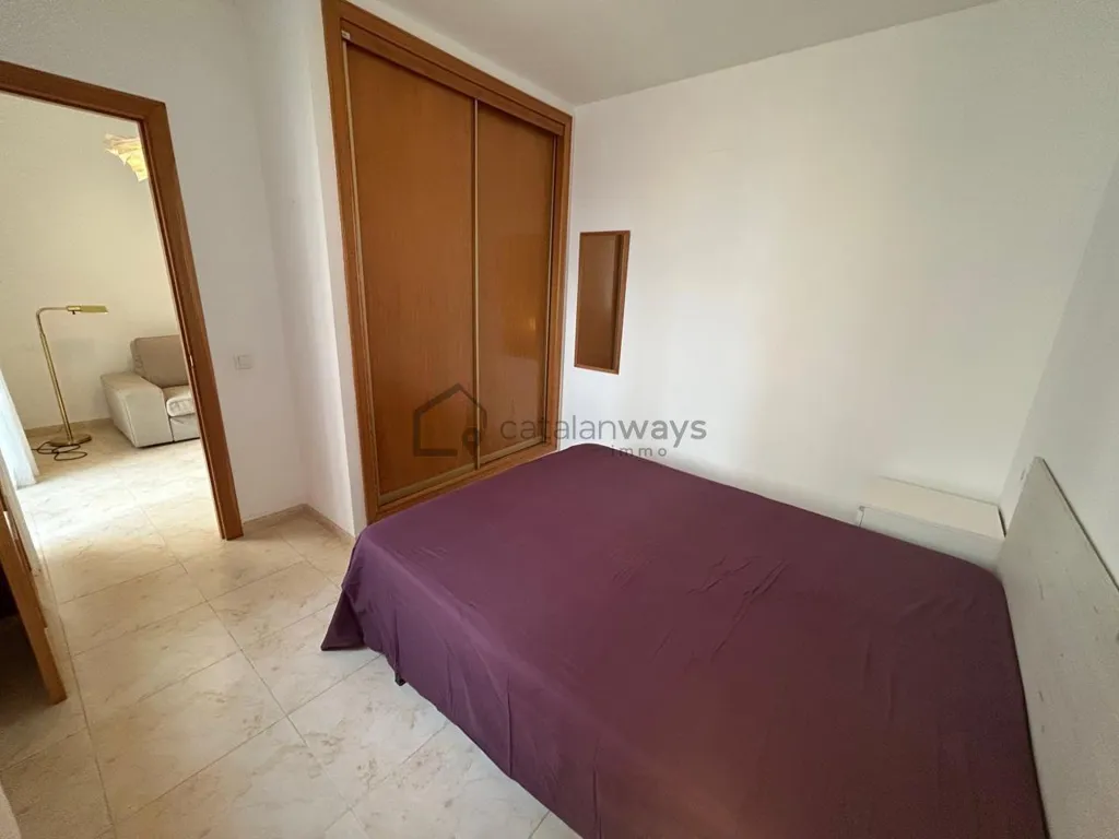 Magamistoad - Apartment with Balcony in Ampolla Centre