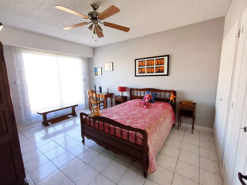Chambres - Appartement en Dernier Étage avec Terrasses à Nice