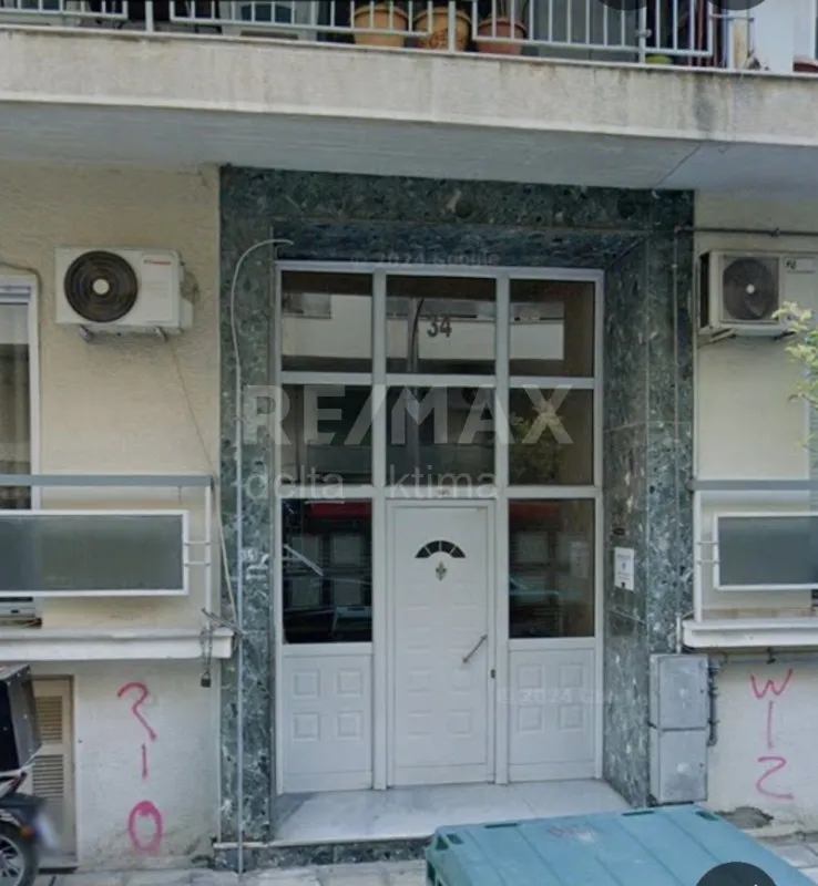 Extérieur - Semi-Basement Flat with Garden in Larissa