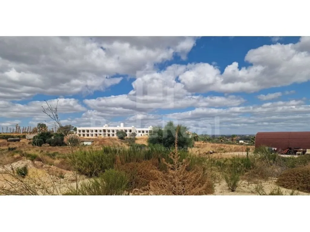 Aed - Luxury Hotel with Outdoor Pool in Albufeira