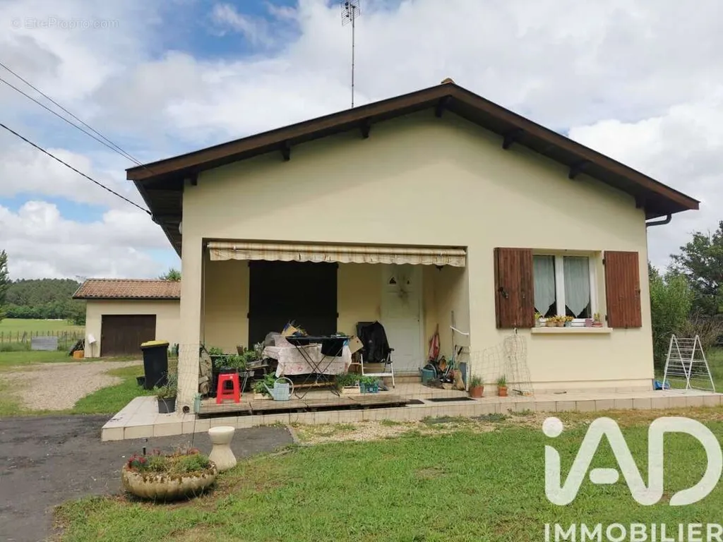 5-room house in Le Pizou