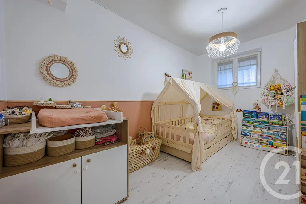 Chambres - Appartement 3 Pièces avec Jardin à Rumilly