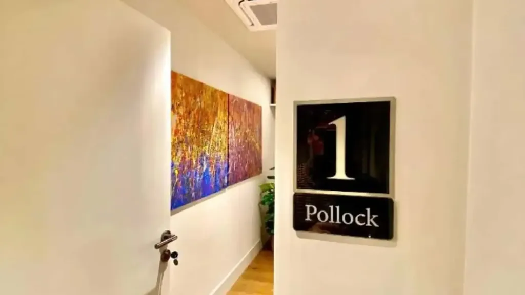 hallway_entrance