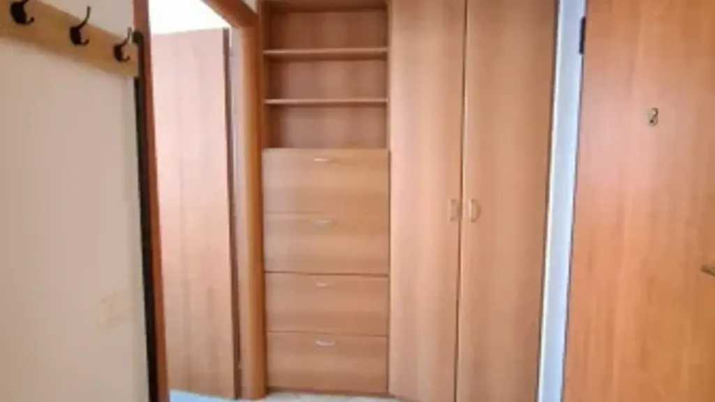 Rooms - Furnished Flat with Kitchen in Bregnano
