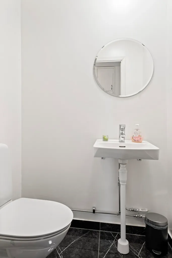 Salles de bain - Appartement 3 pièces à Skövde