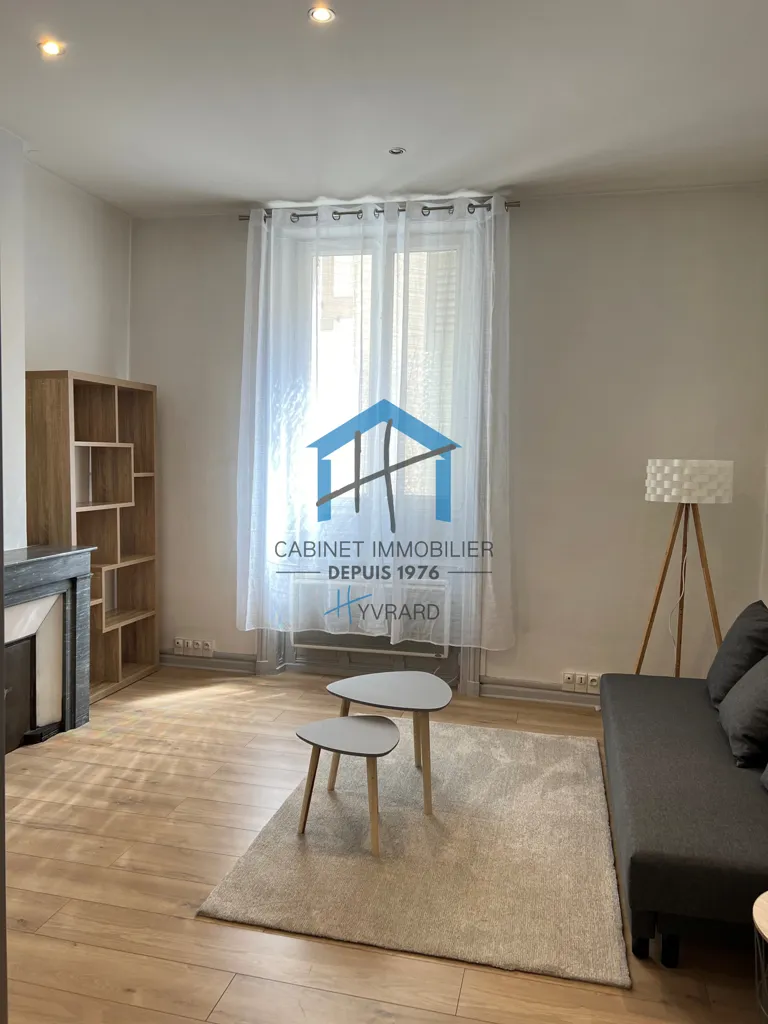 Soggiorno - Furnished Studio in La Valette, Saint-Chamond