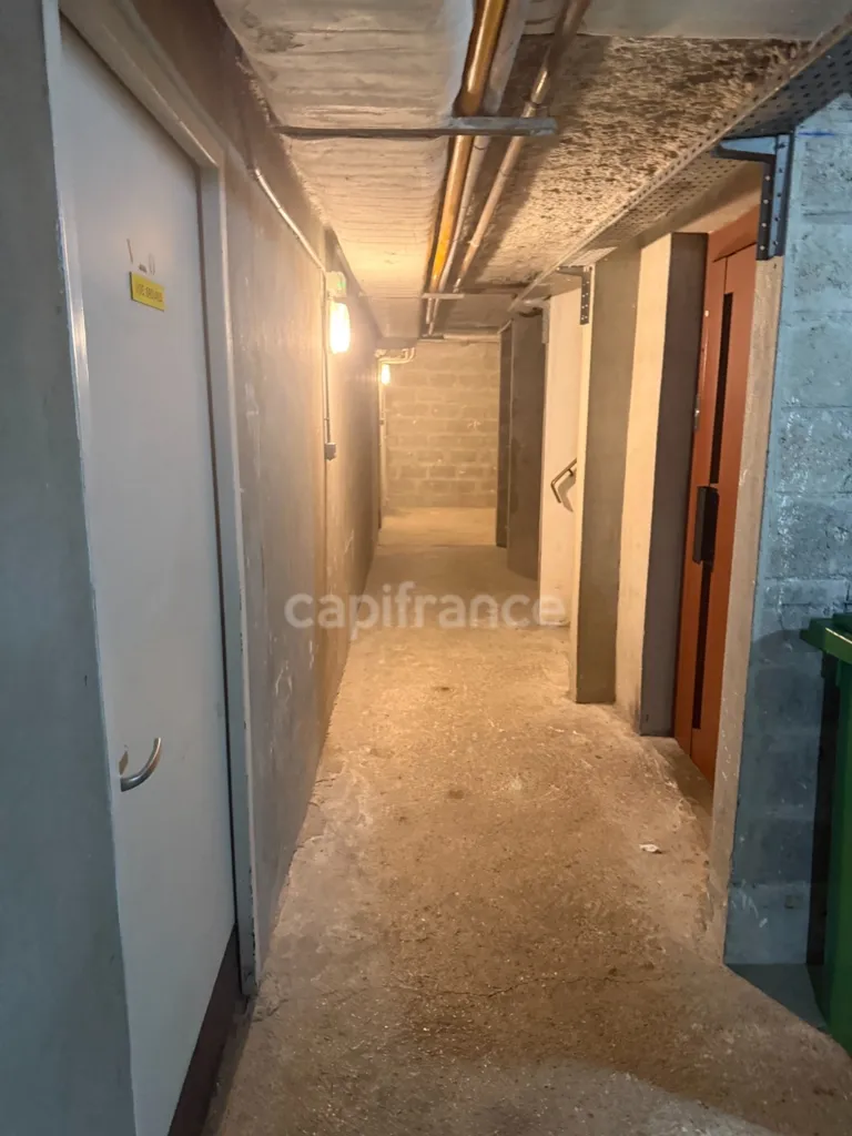 Garage - Appartement F4 Lumineux avec Parking à Montmorency
