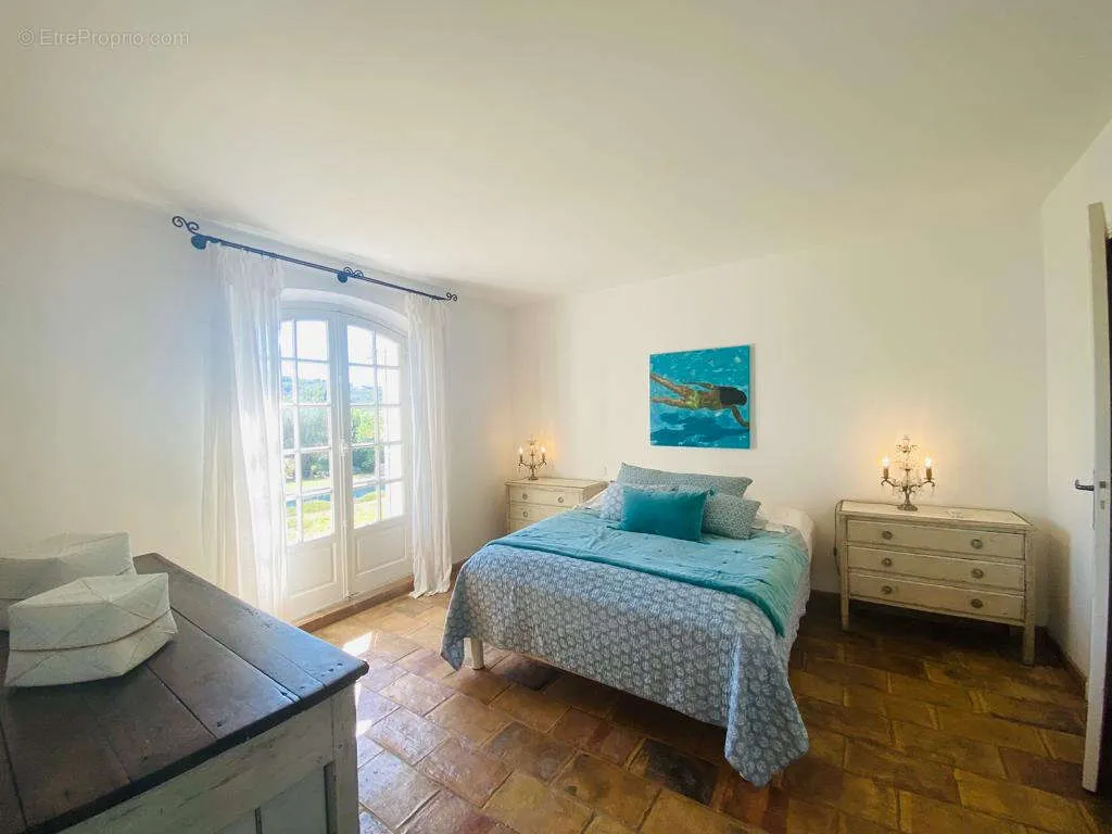 Magamistoad - Provençal Villa with Vineyard View in Grimaud