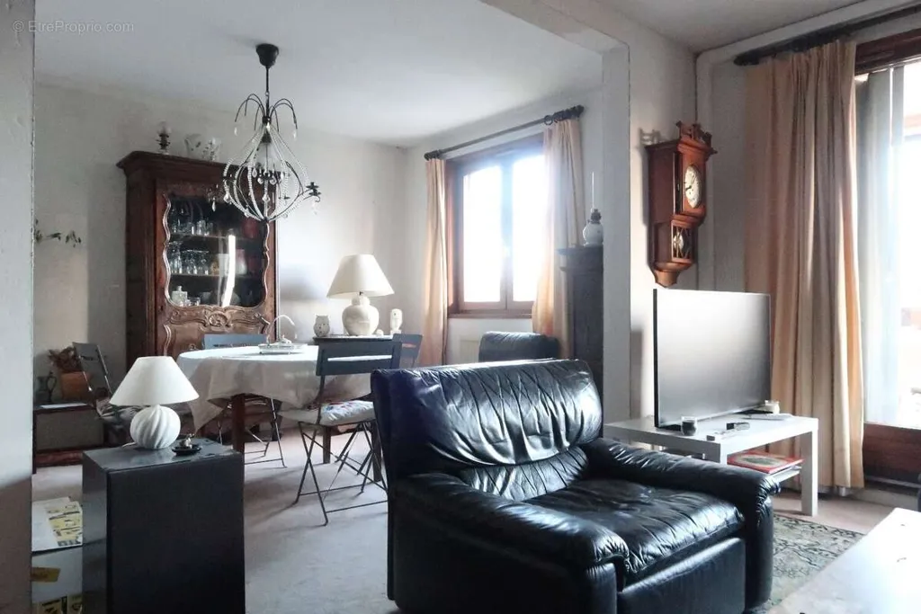 Living Room - Spacious Duplex with Balcony in Galmier