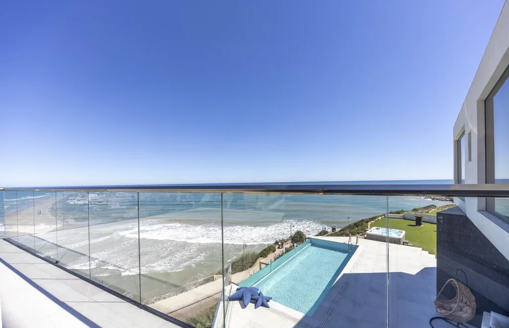 Balcon - Villa with Sea Views and Pool in Cullera