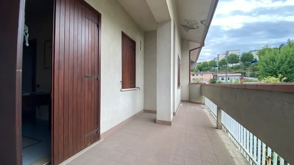 Balcon - Villa with Private Garden in Contrada Cretarossa, Benevento